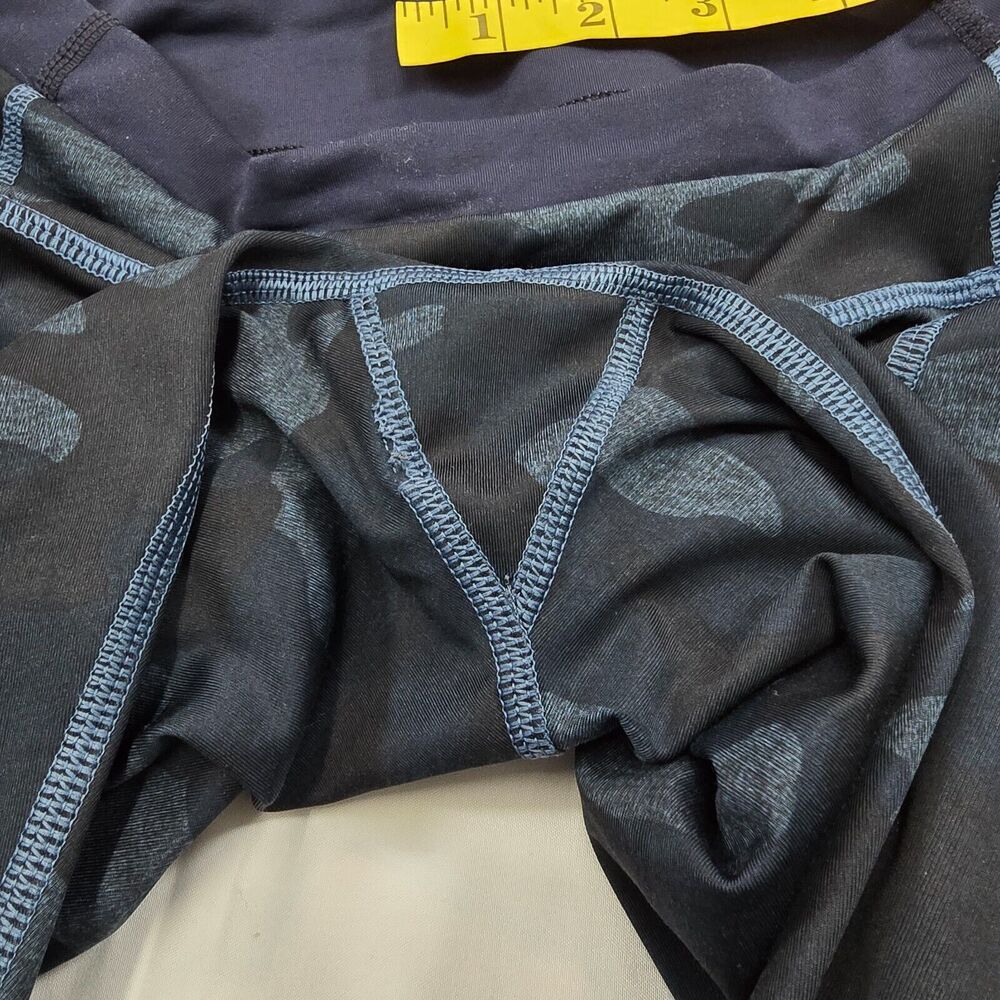 Lululemon Women's Blue Camo Speed Up Tight Stretch Gym Yoga Workout Size 4 - Picture 8 of 11